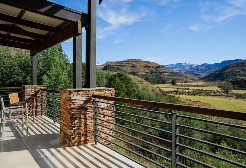 מיטת קינג בסוויטה, Premier Resort Sani Pass