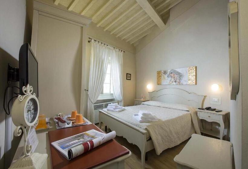 اتاق کلاسیک, Residenza D Epoca Relais I Miracoli