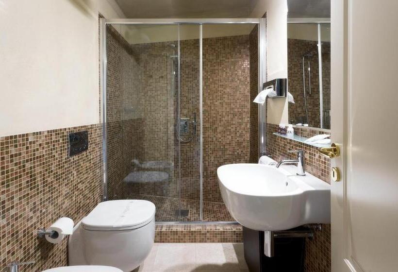 اتاق استاندارد سه تخته با چشم‌انداز, Residenza D Epoca Relais I Miracoli