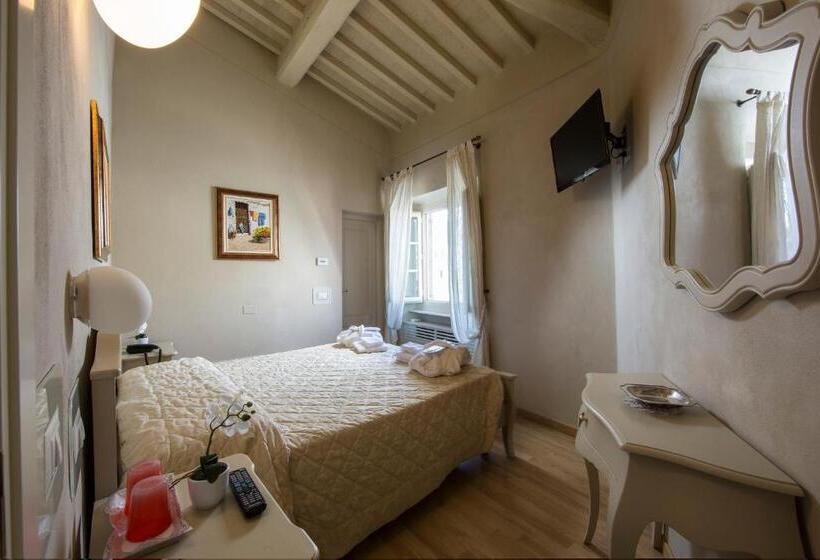 اتاق استاندارد سه تخته با چشم‌انداز, Residenza D Epoca Relais I Miracoli