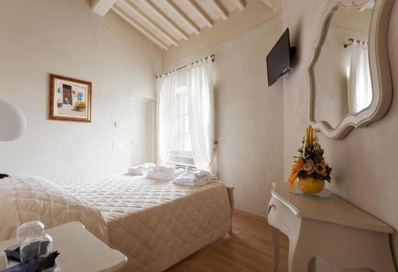 اتاق استاندارد سه تخته با چشم‌انداز, Residenza D Epoca Relais I Miracoli