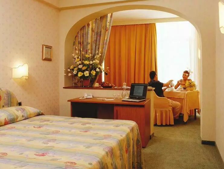 ファミリールーム, Ristorante La Lanterna