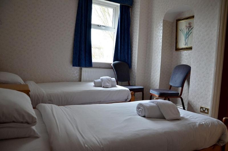Семейный Номер, Uno Hotel Thames