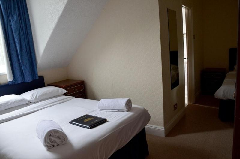 חדר סטנדרט לשלושה, Uno Hotel Thames