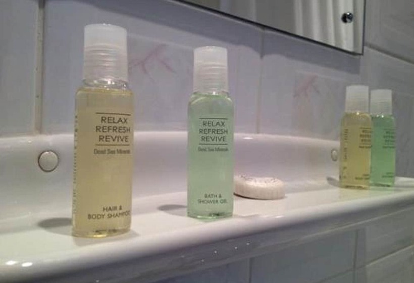 חדר סטנדרט יחיד, Uno Hotel Thames