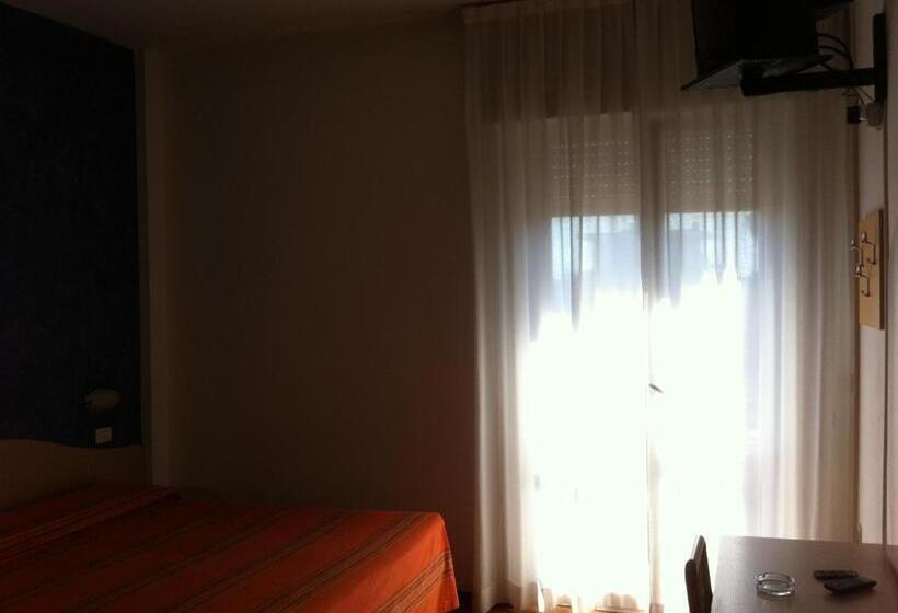 Economy Room, Viking