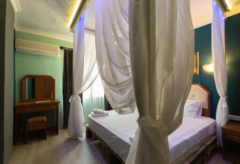 标准间, Rebetika Hotel & Bistro