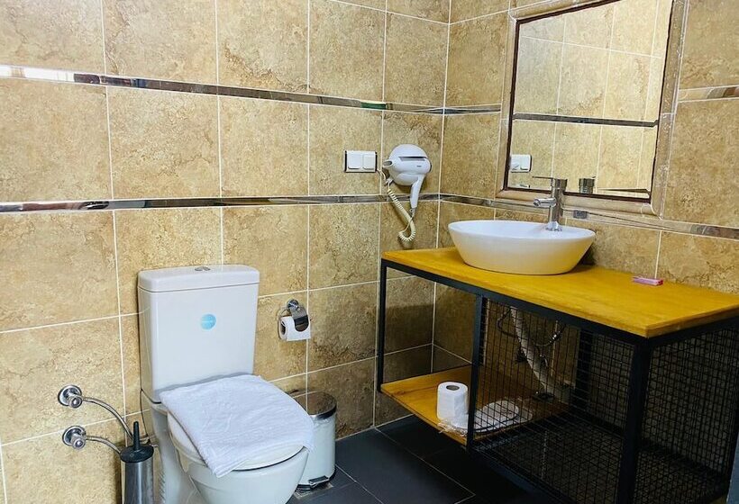 豪华房间, Rebetika Hotel & Bistro