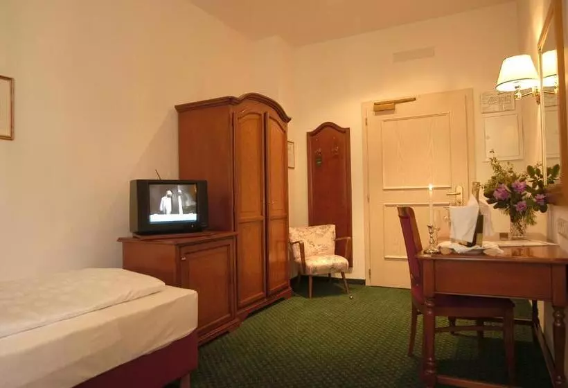 اتاق استاندارد یک نفره, Residence Hotel Gasser