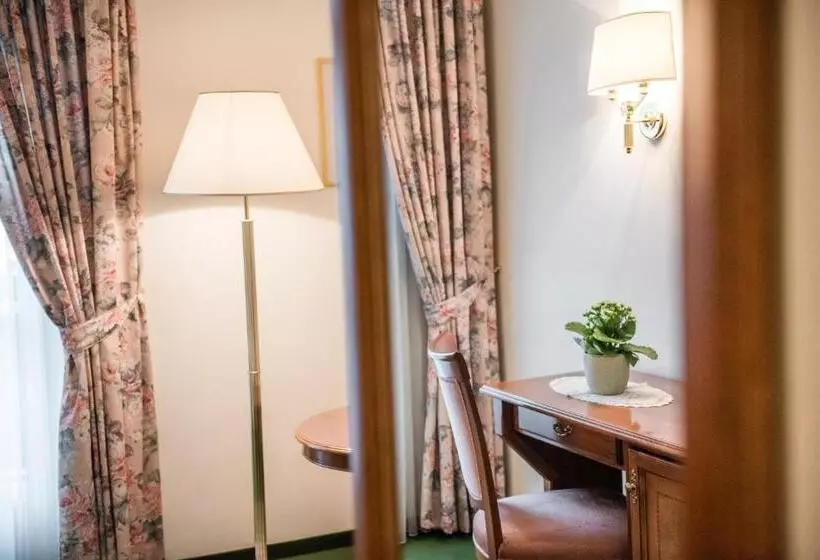 اتاق راحتی, Residence Hotel Gasser