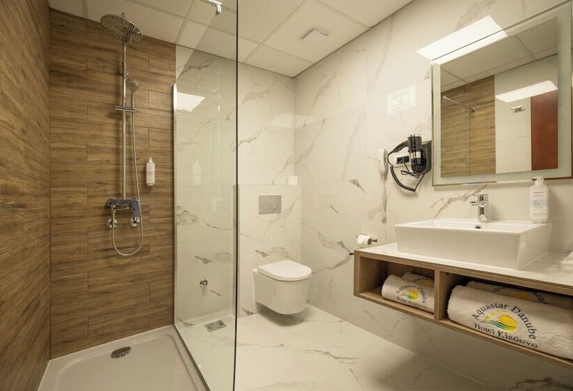 اتاق استاندارد, Aquastar Danube