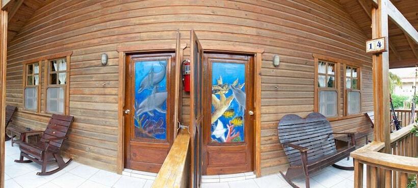 اتاق استاندارد, Bananarama Dive & Beach Resort