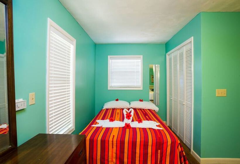 خانه 2 خوابه, Bananarama Dive & Beach Resort