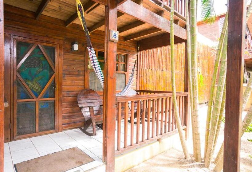 سوییت با چشم‌انداز باغ, Bananarama Dive & Beach Resort