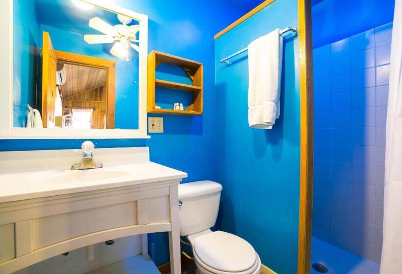 بانگلوی سوپریور, Bananarama Dive & Beach Resort