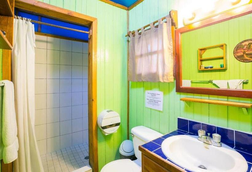 بانگلوی استاندارد, Bananarama Dive & Beach Resort