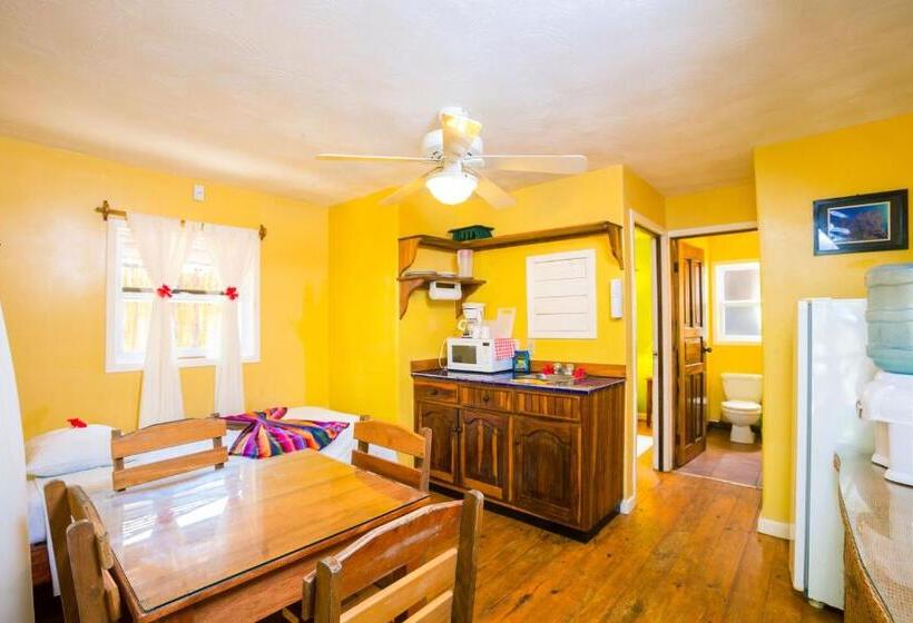 اتاق استاندارد, Bananarama Dive & Beach Resort