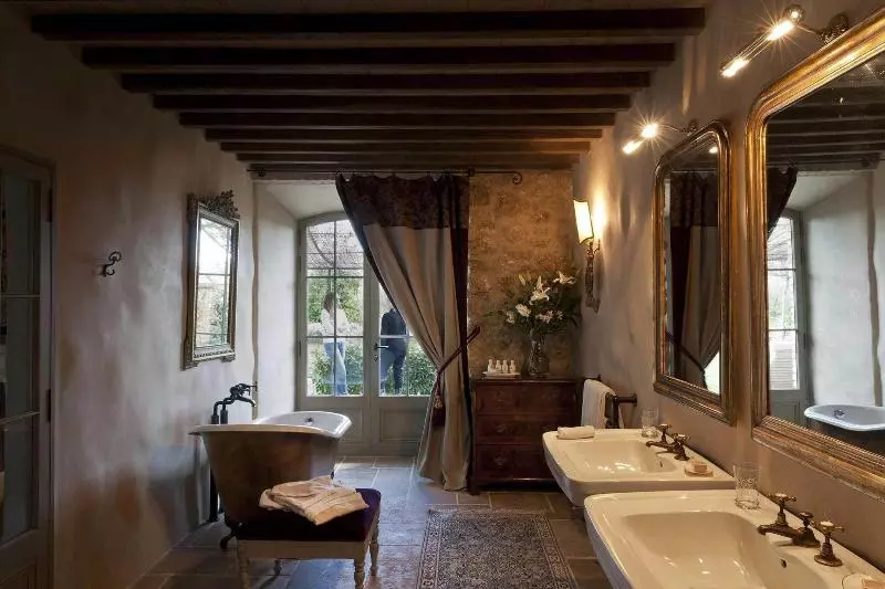 ガーデンビュースイート, Borgo Santo Pietro
