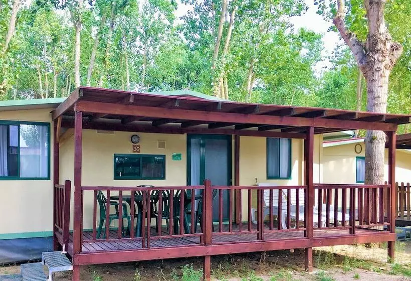Talo 1 Makuuhuone, Camping Village Punta Navaccia