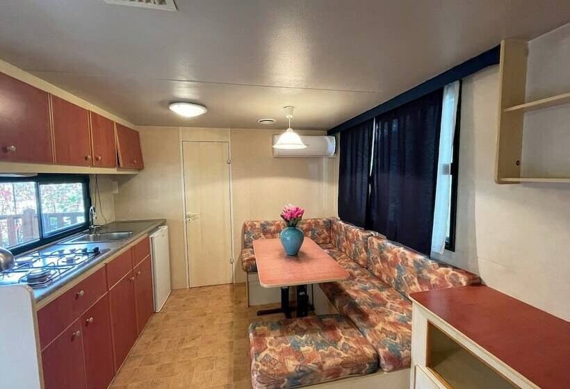 Дом 1 Спальня, Camping Village Punta Navaccia