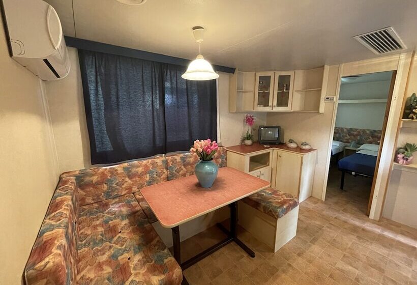 Дом 1 Спальня, Camping Village Punta Navaccia