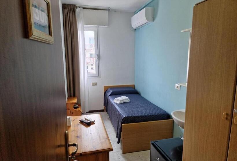 Standard room with outdoor bath, Danubio