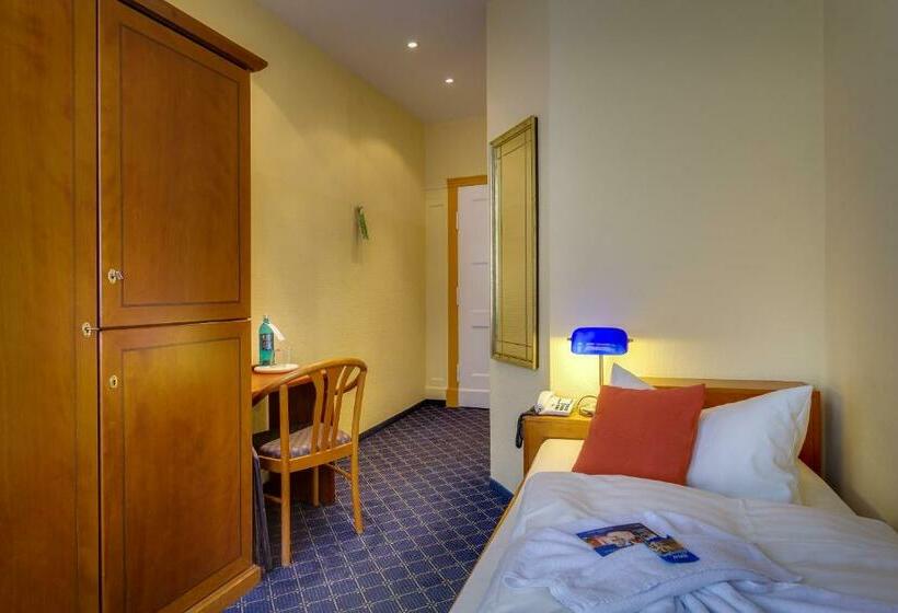 标准单人间, Deutsches Haus Mittweida