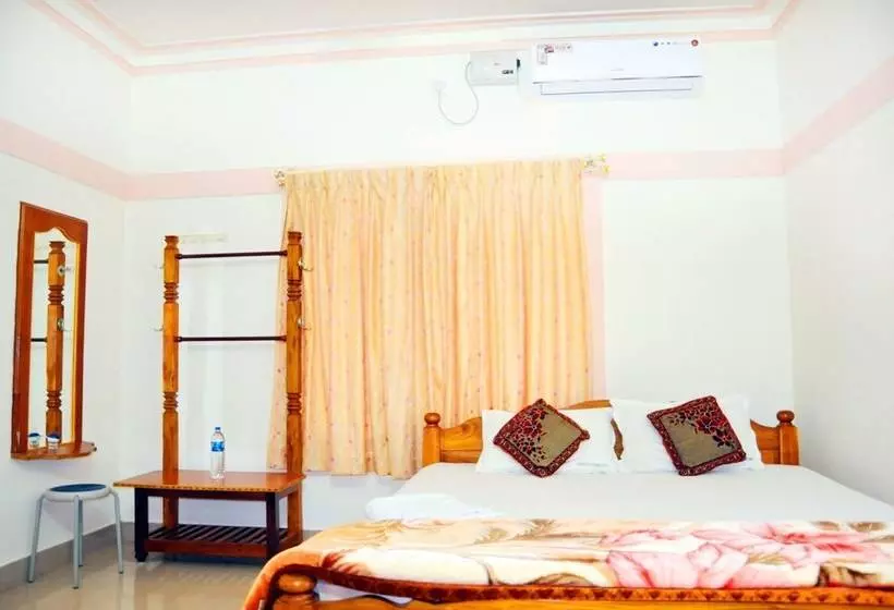 ファミリールーム, Four Seasons Homestay Coorg