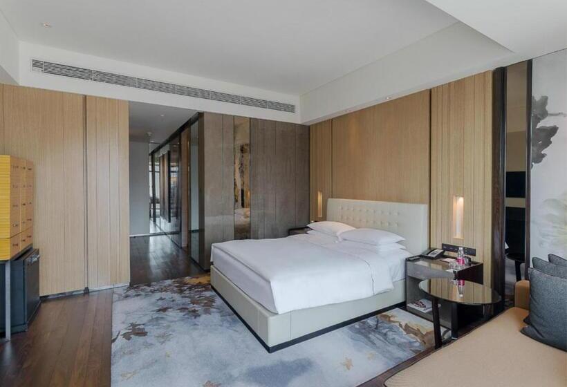 חדר סטנדרט עם מיטת קינג, Grand Hyatt Shenyang