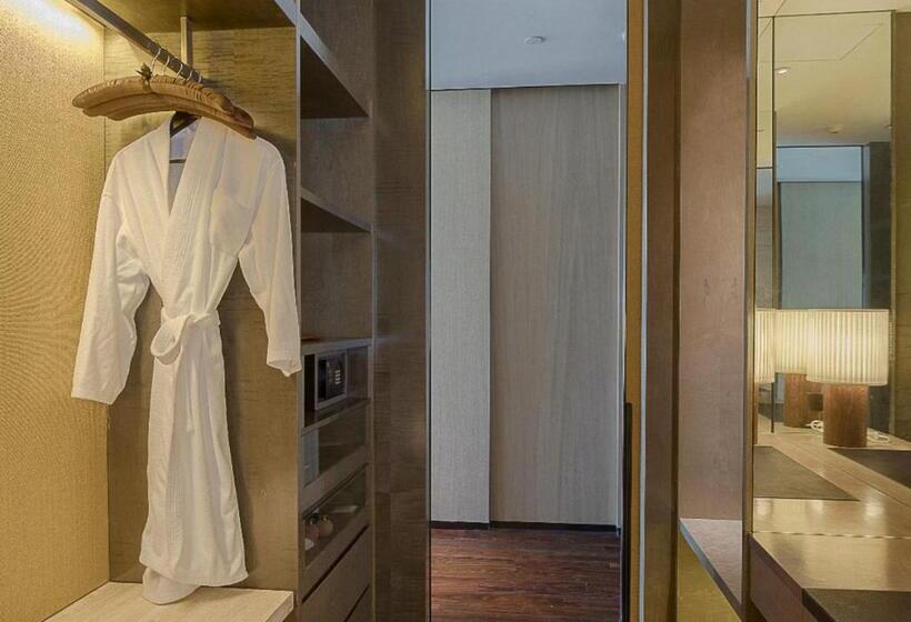 חדר סטנדרט עם מיטת קינג, Grand Hyatt Shenyang