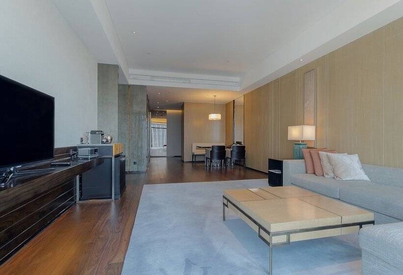 סוויטה, Grand Hyatt Shenyang