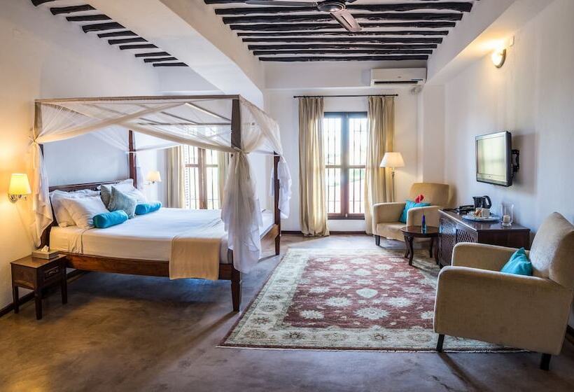 小型套房, Kisiwa House