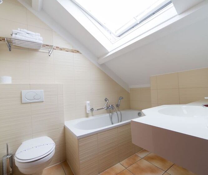 Номер Стандарт Индивидуальный, Leo Station, Villa Et Annexes