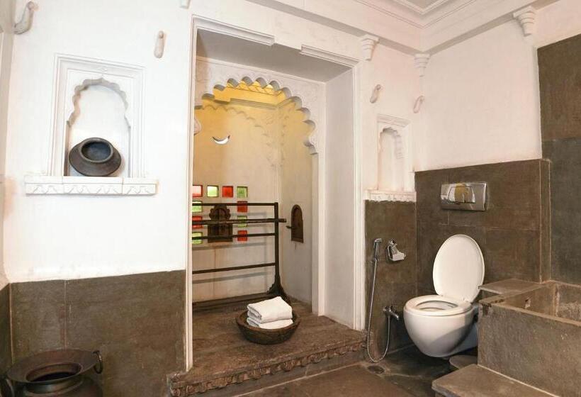 Suite, Madri Haveli