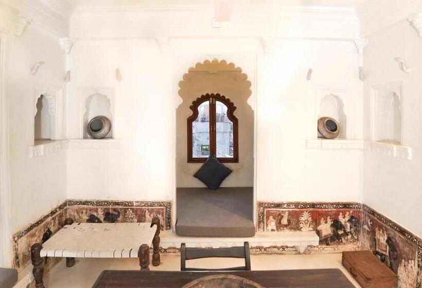 Suíte, Madri Haveli