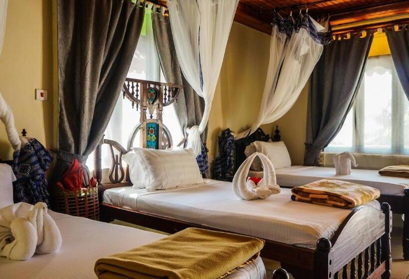 Трехместный Номер Deluxe, Smiles Beach