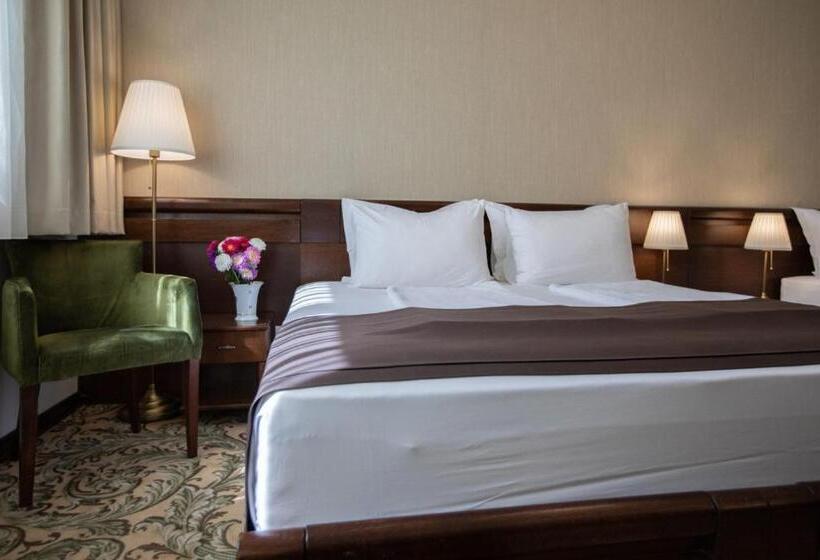 اتاق استاندارد با بالکن, & Spa Palić Resort