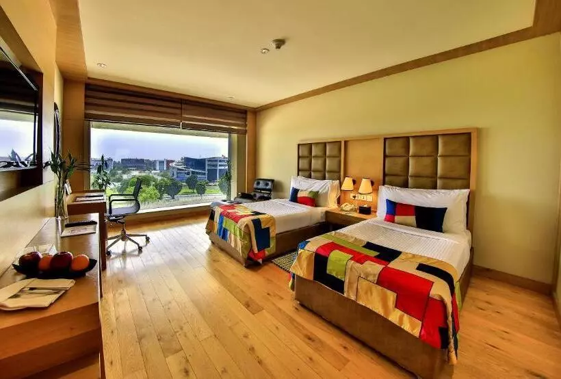 デラックスルーム, The Lalit Chandigarh