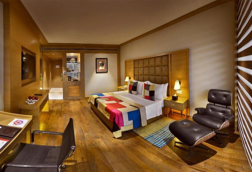 高级客房, The Lalit Chandigarh