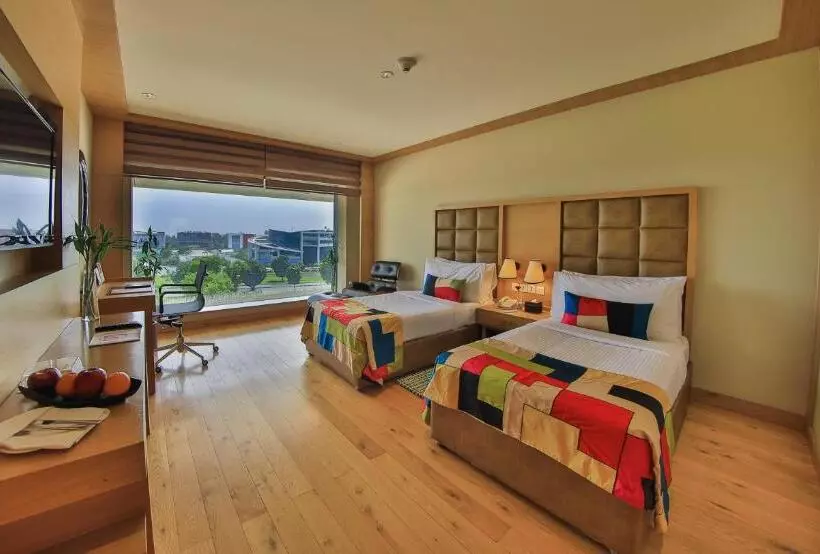プレミアムルーム, The Lalit Chandigarh