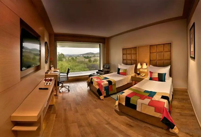 プレミアムルーム, The Lalit Chandigarh