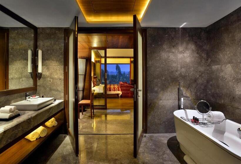 豪华套房, The Lalit Chandigarh