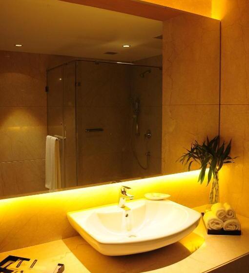 行政套房, The Lalit Chandigarh