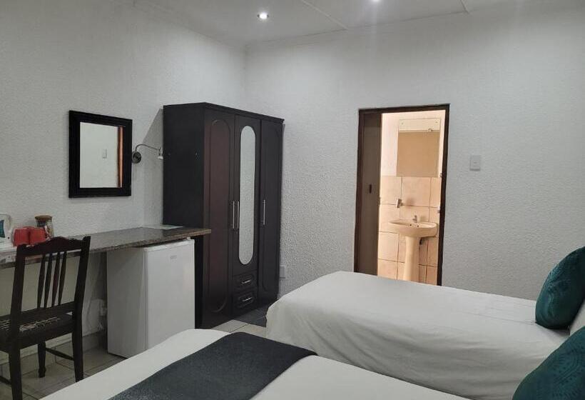 اتاق استاندارد چهار تخته, 196 On Victoria Bed & Breakfast