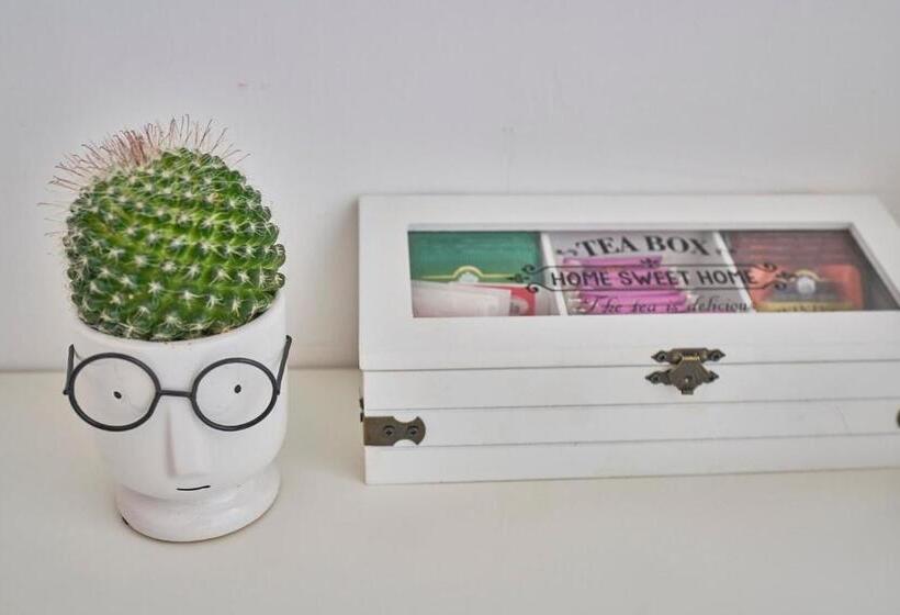 سوییت خانوادگی, Villa La Gitana