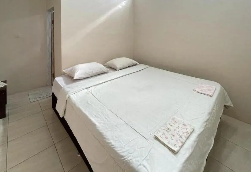 スタンダードルーム, Valencia Homestay Redpartner