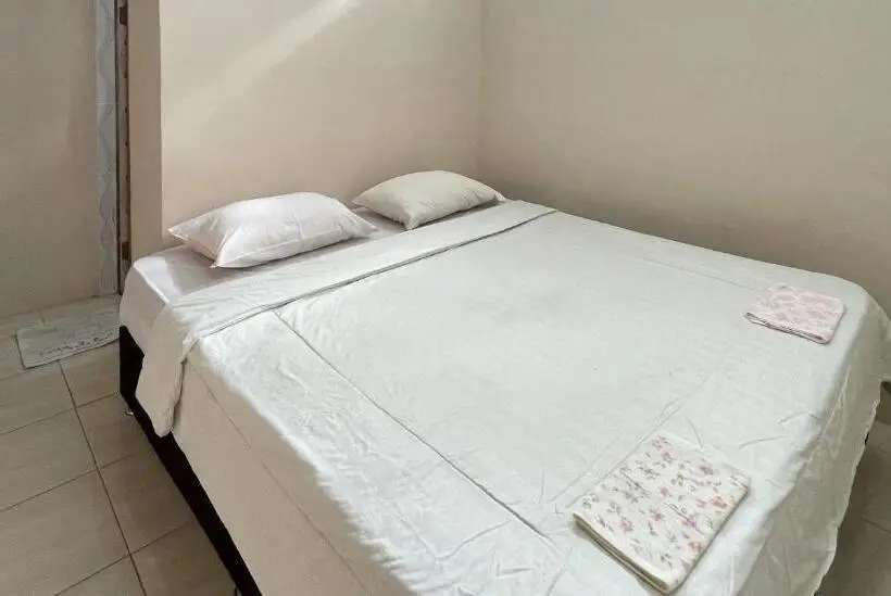 スタンダードルーム, Valencia Homestay Redpartner