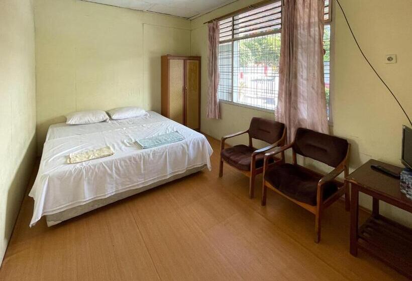 غرفة قياسية حمام مشترك, Valencia Homestay Redpartner