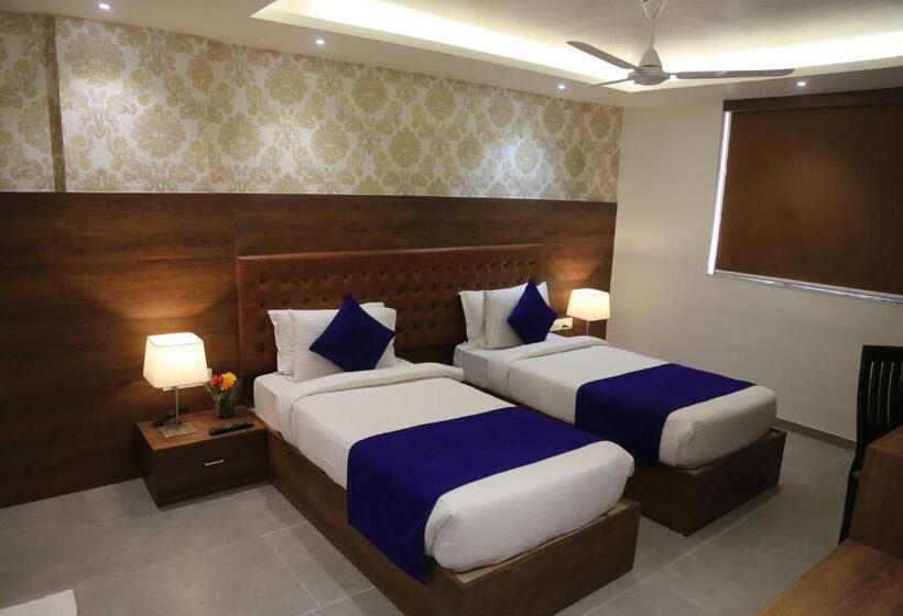 Номер Стандарт, Nova Pride