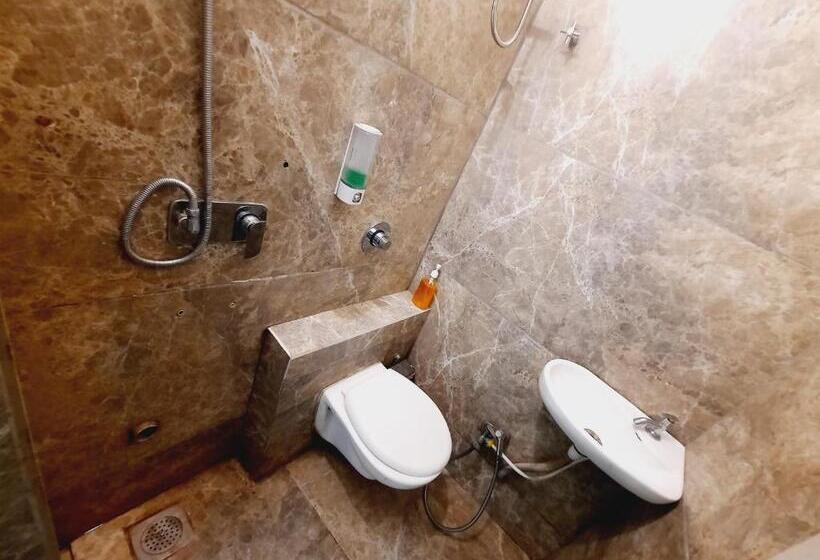 Семейный Номер, Nova Pride